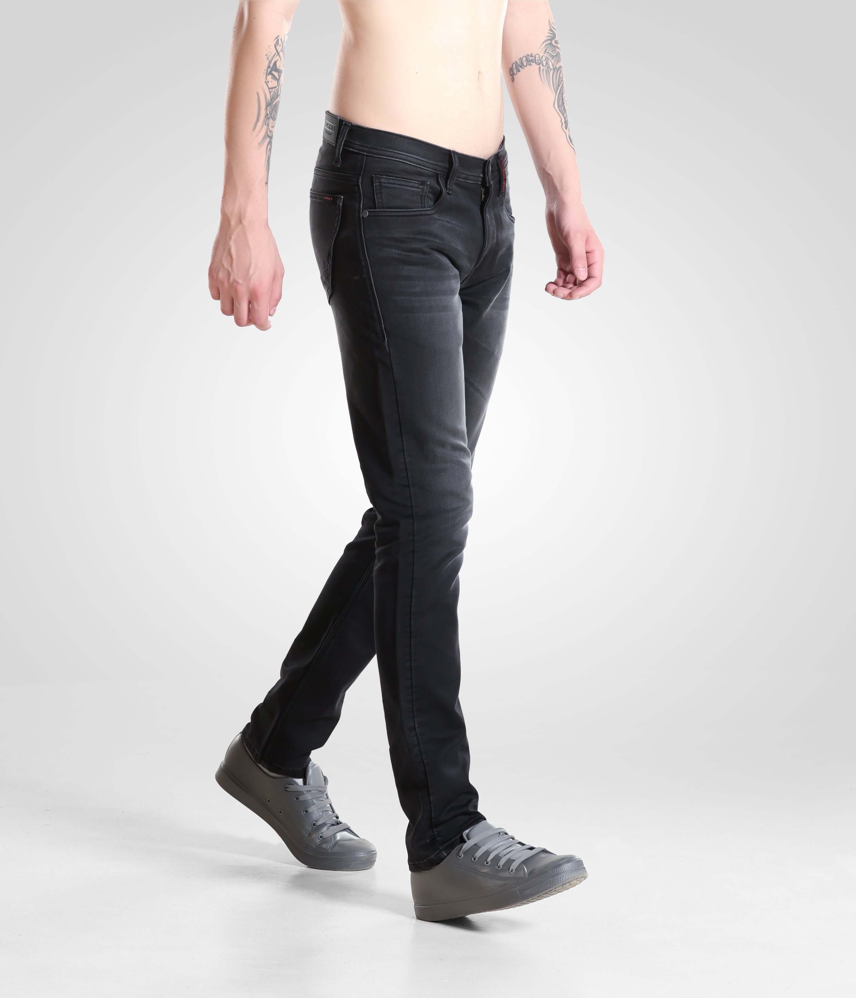 Black Sparrow high-performance black denim pants for men - Turms intelligent apparel menswear - Best Brand - Elevate your wardrobe.