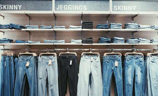 THE KEY TO BUYING THE PERFECT PAIR OF JEANS URturms