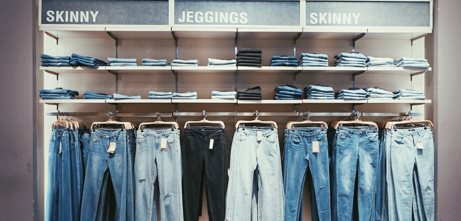 THE KEY TO BUYING THE PERFECT PAIR OF JEANS URturms