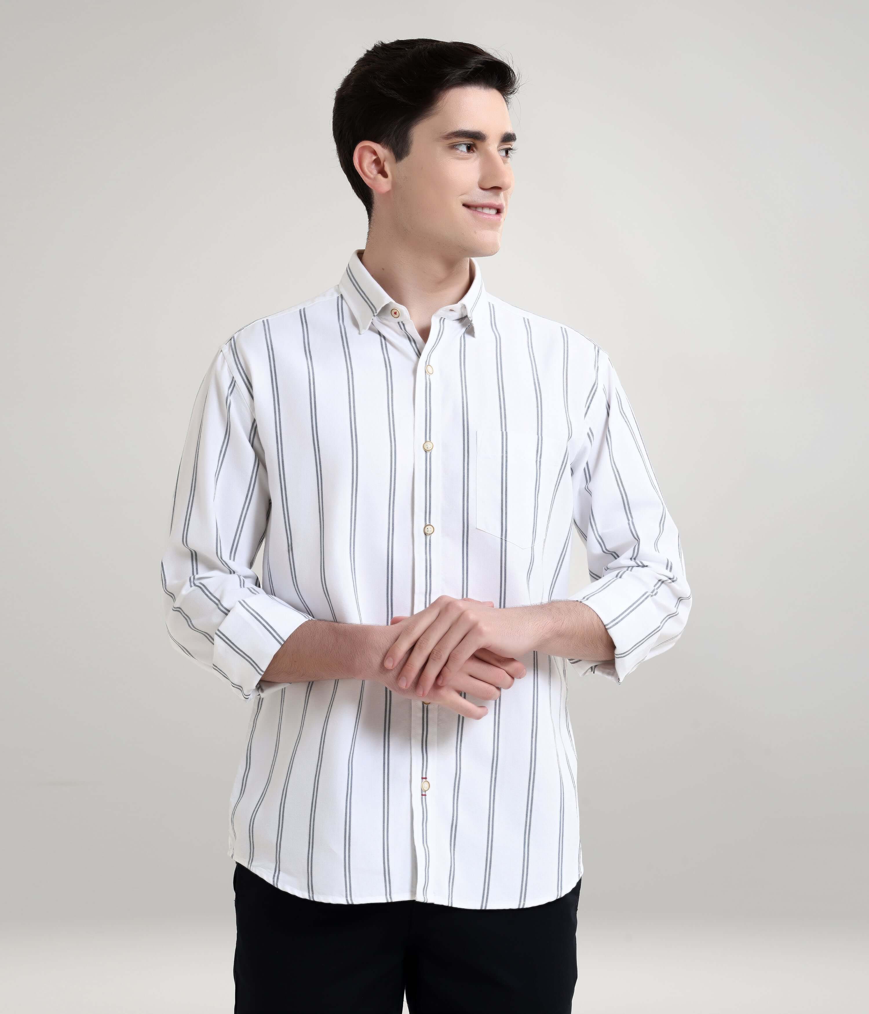 Colada White Oxford Turms shirt, premium menswear with anti-stain and anti-odour features, knitted stripe design for lasting style.