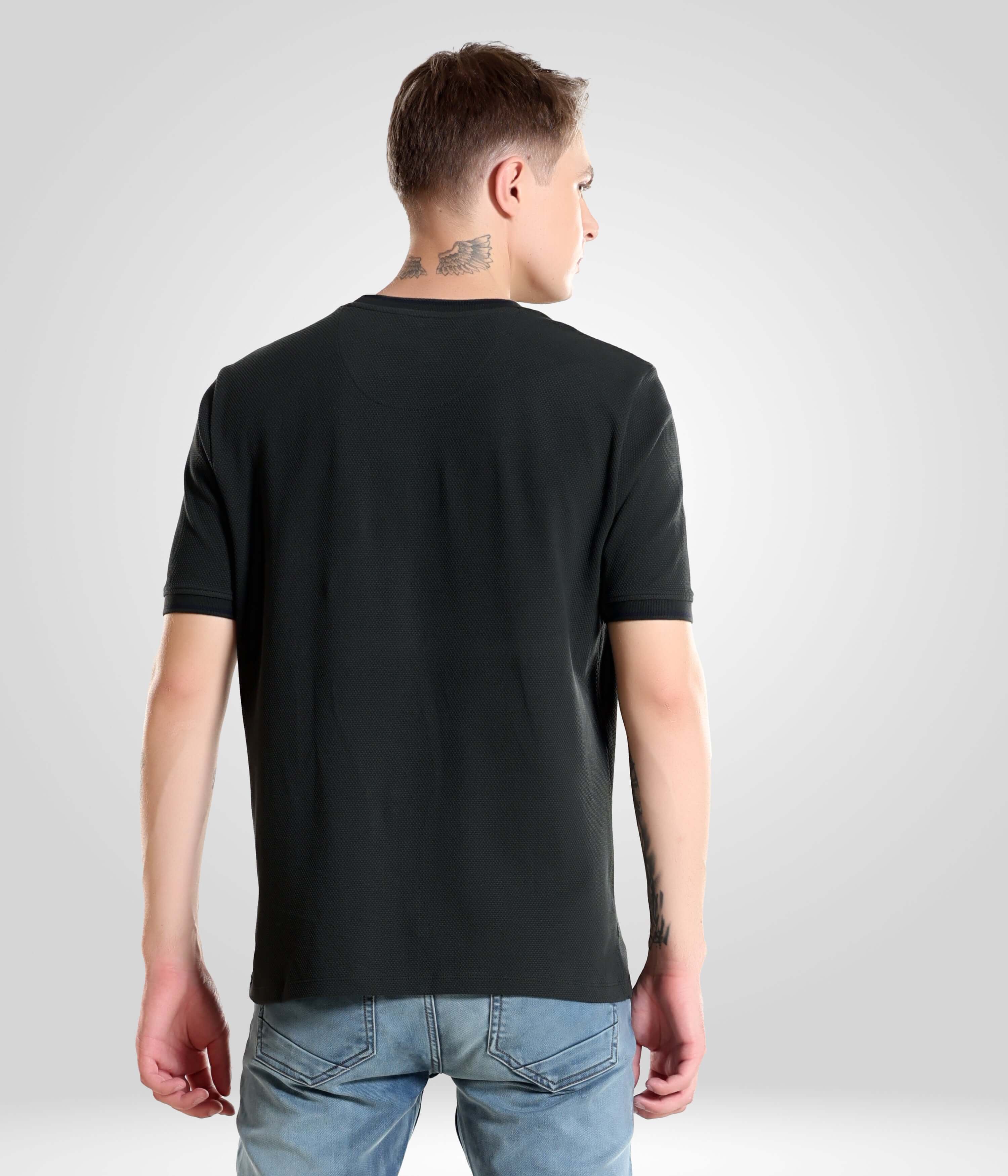 Obsidian Green Turms T-Shirts - Cool & ComfortableCrew Neck Cool TechRs. 1299.00