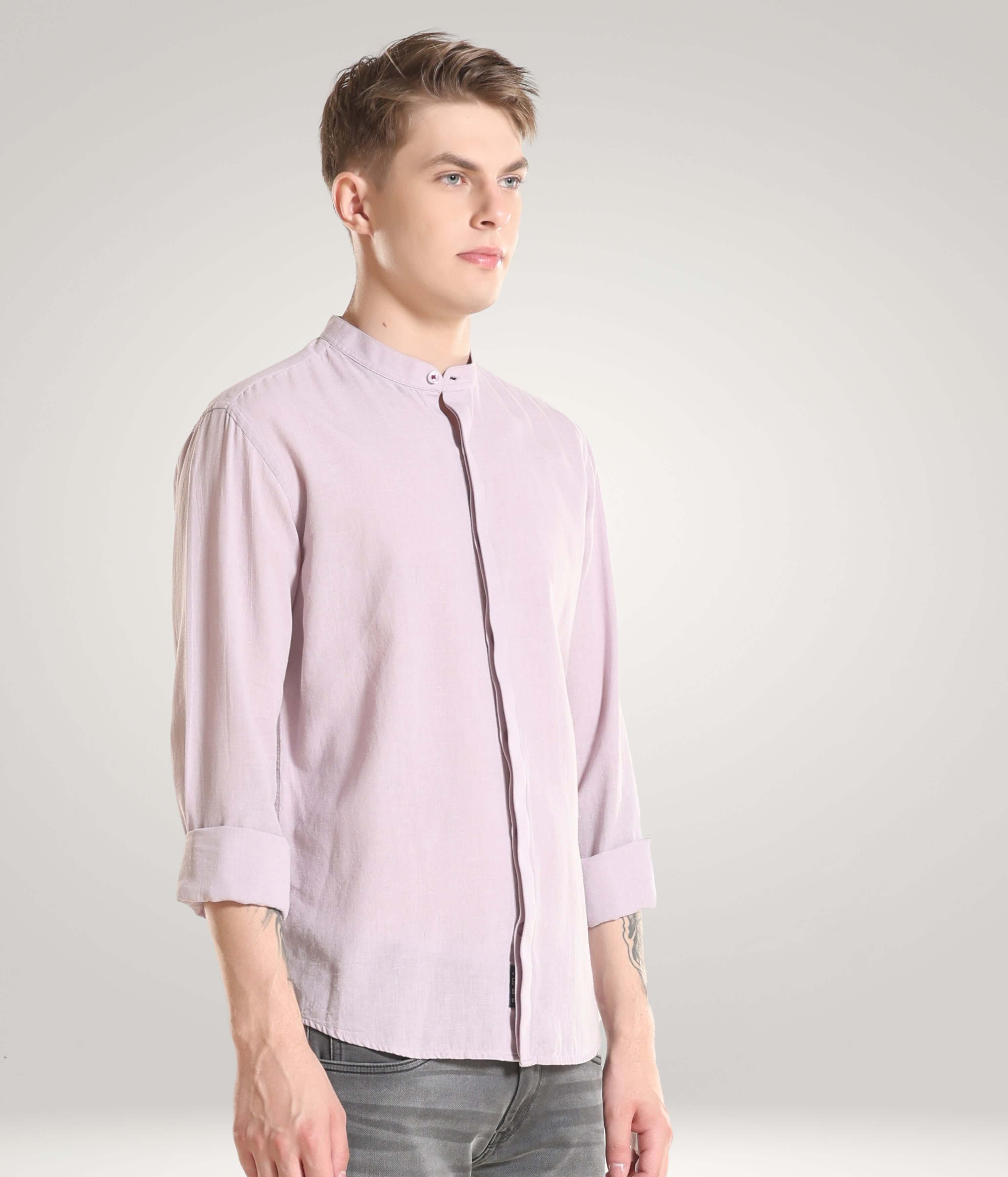 Bergamot Lavender Turms cotton linen shirt with premium mandarin collar, showcasing style and functionality in intelligent apparel.