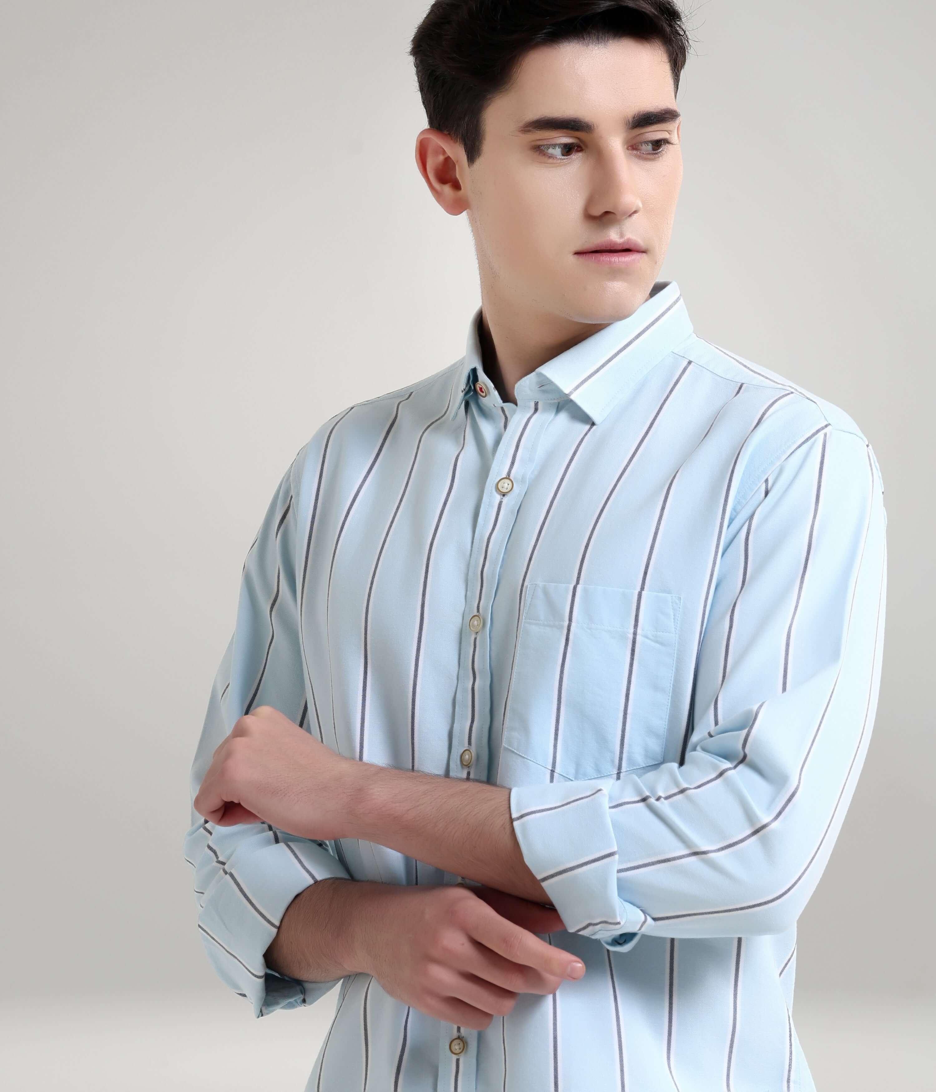 Premium men's Oxford Turms monochrome blue stripe shirt, anti-stain, anti-odor, best knitted shirt for style and durability.