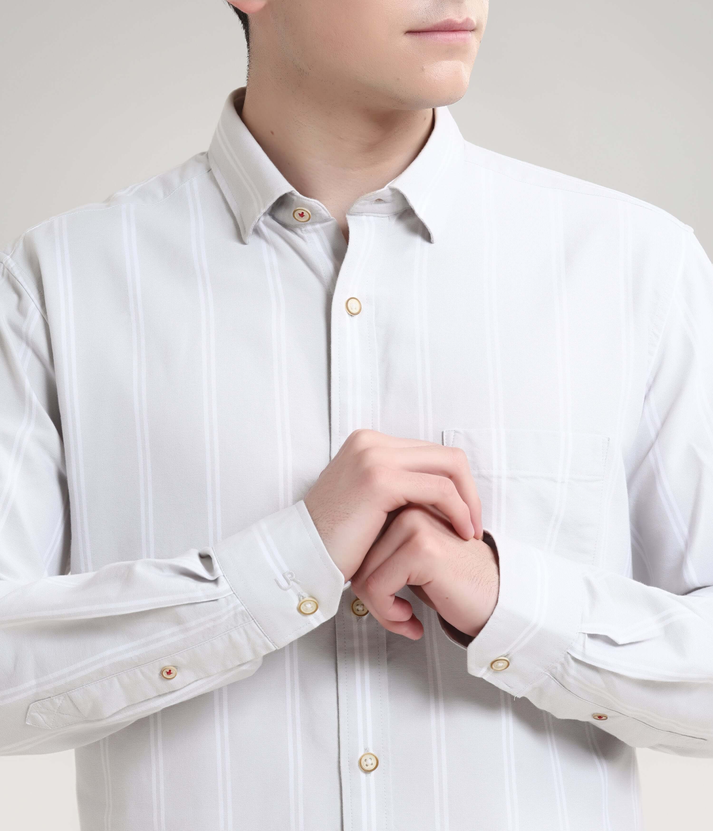 Premium Stormveil Grey Oxford Turms knitted stripe shirt for men, anti-stain and anti-odour, highlighting luxury menswear.