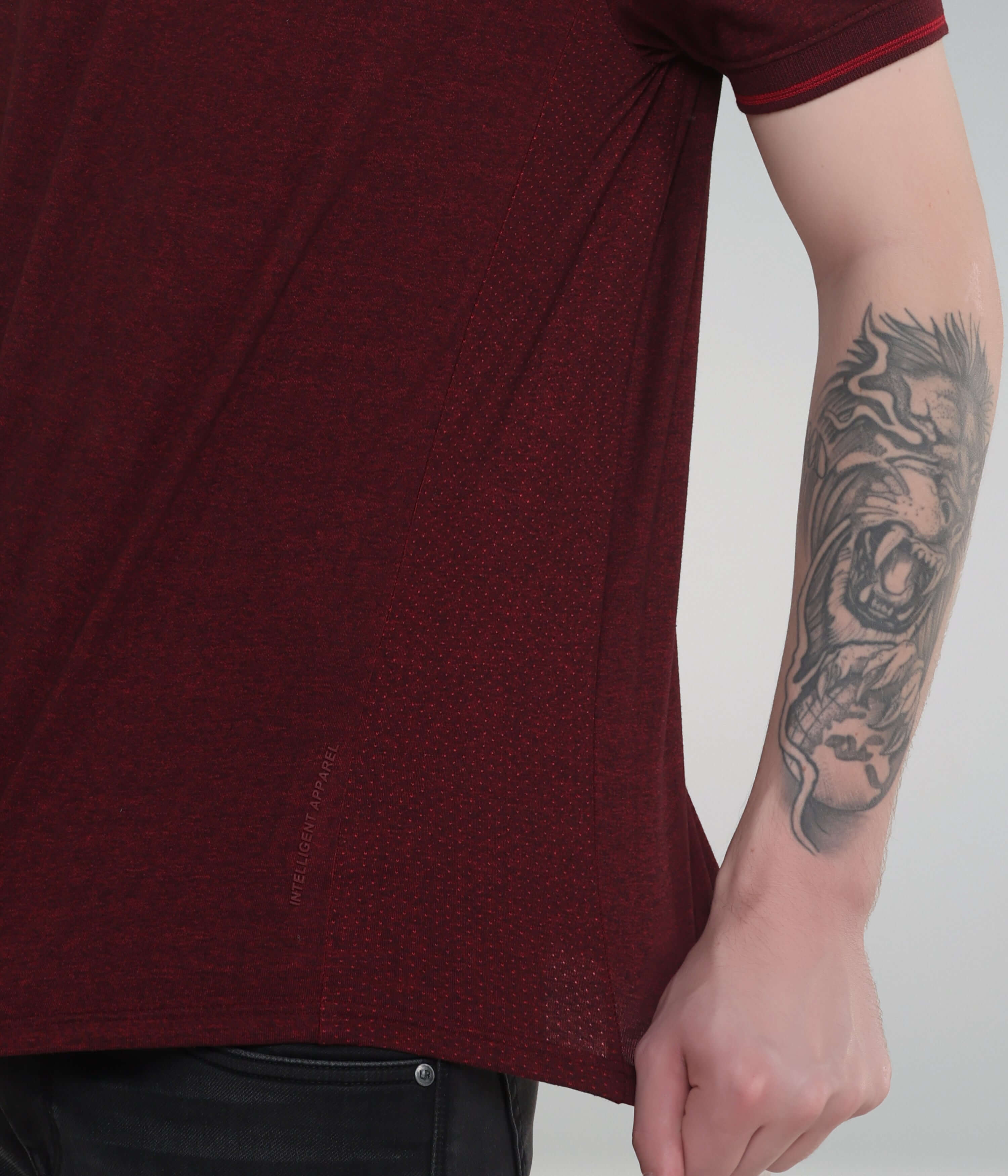 Mens maroon Henley T-Shirt showcasing anti-odour, moisture control technology and stylish open-hole side seams.