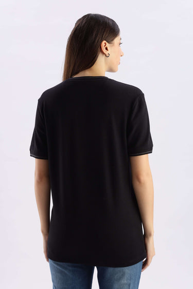 Mandalorian Black women's round neck t-shirt, cooltech fabric, comfortable, anti-odour and UV protectant.