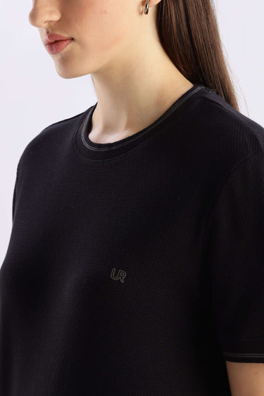 Mandalorian Black women's round neck t-shirt featuring cooltech fabric for comfort and UV protection.