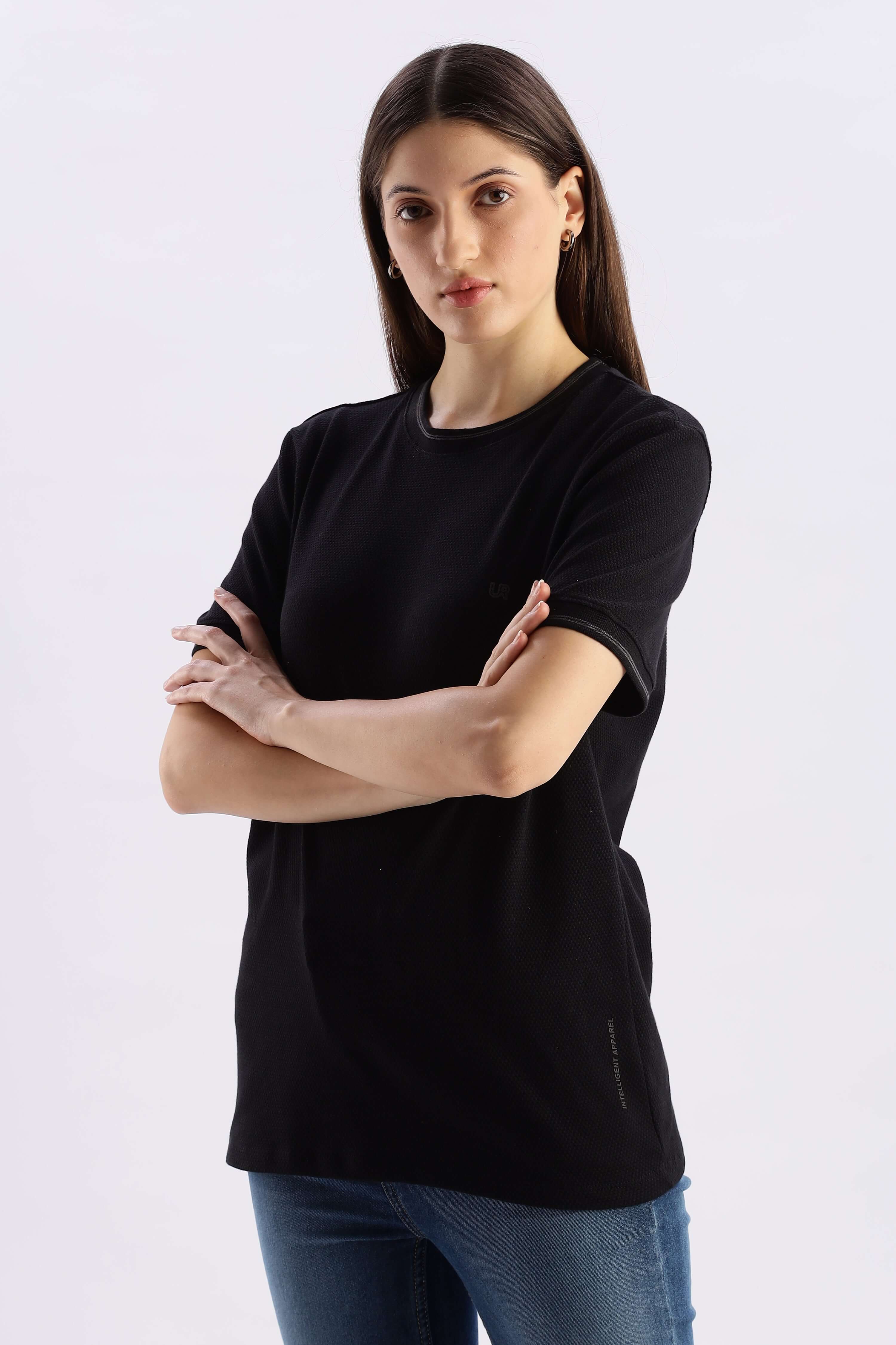 Mandalorian Black women's round neck t-shirt featuring cooltech technology for comfort and UV protection.