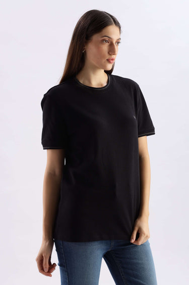 Mandalorian Black cooltech tshirt for women with round neck and anti-odour features.