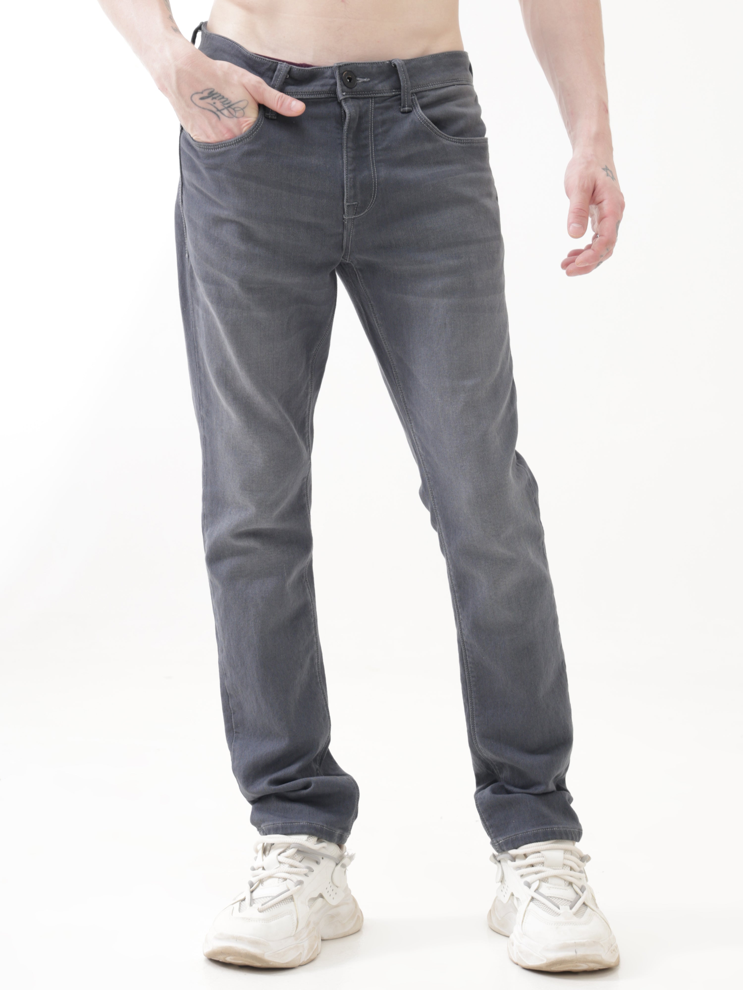URturms Discover X-plorer 30 days no wash jeans for men by Turms. Anti-stain, anti-odor, tailored fit jeans perfect for everyday and travel wear. Rs. 2999.00