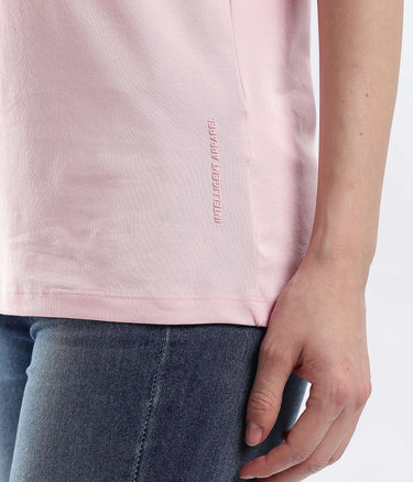 Womens casual t-shirt Quartz Pink Turms Worry-Free Intelligent T-Shirt showing soft fabric and stylish design with anti-odour feature.