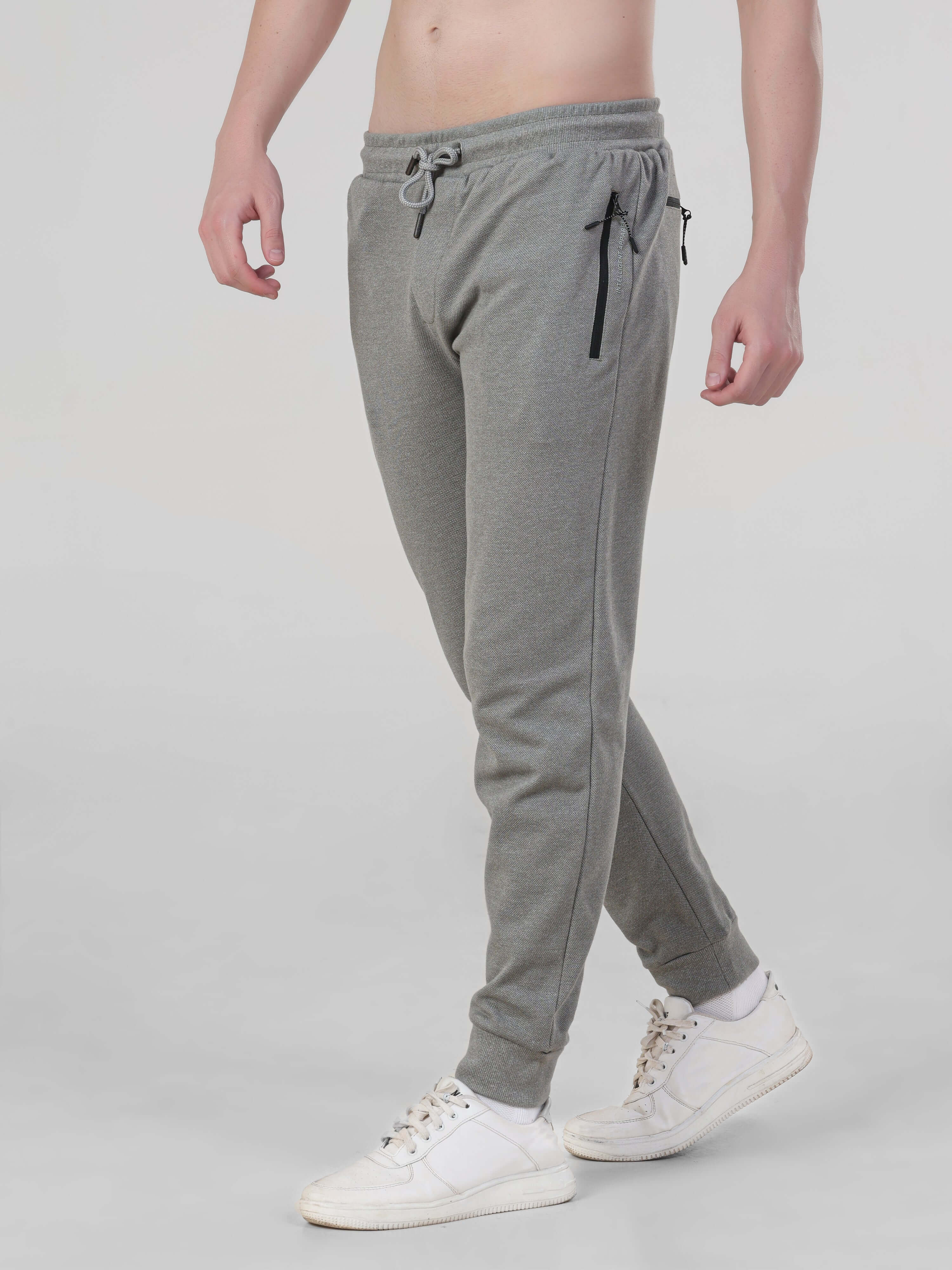 Grey Turms Intelligent Jogger for men, waterproof, anti-stain, stretchable, perfect for travelers.