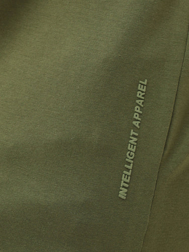 Olive green Turms T-shirt with "Intelligent Apparel" text, stain-proof and odor-resistant material for men, featuring premium cotton and spandex blend.