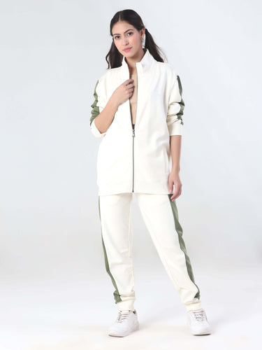 Women's Turms Intelligent Cord Set in white with green details, featuring anti-stain, waterproof, and anti-odour fabric.