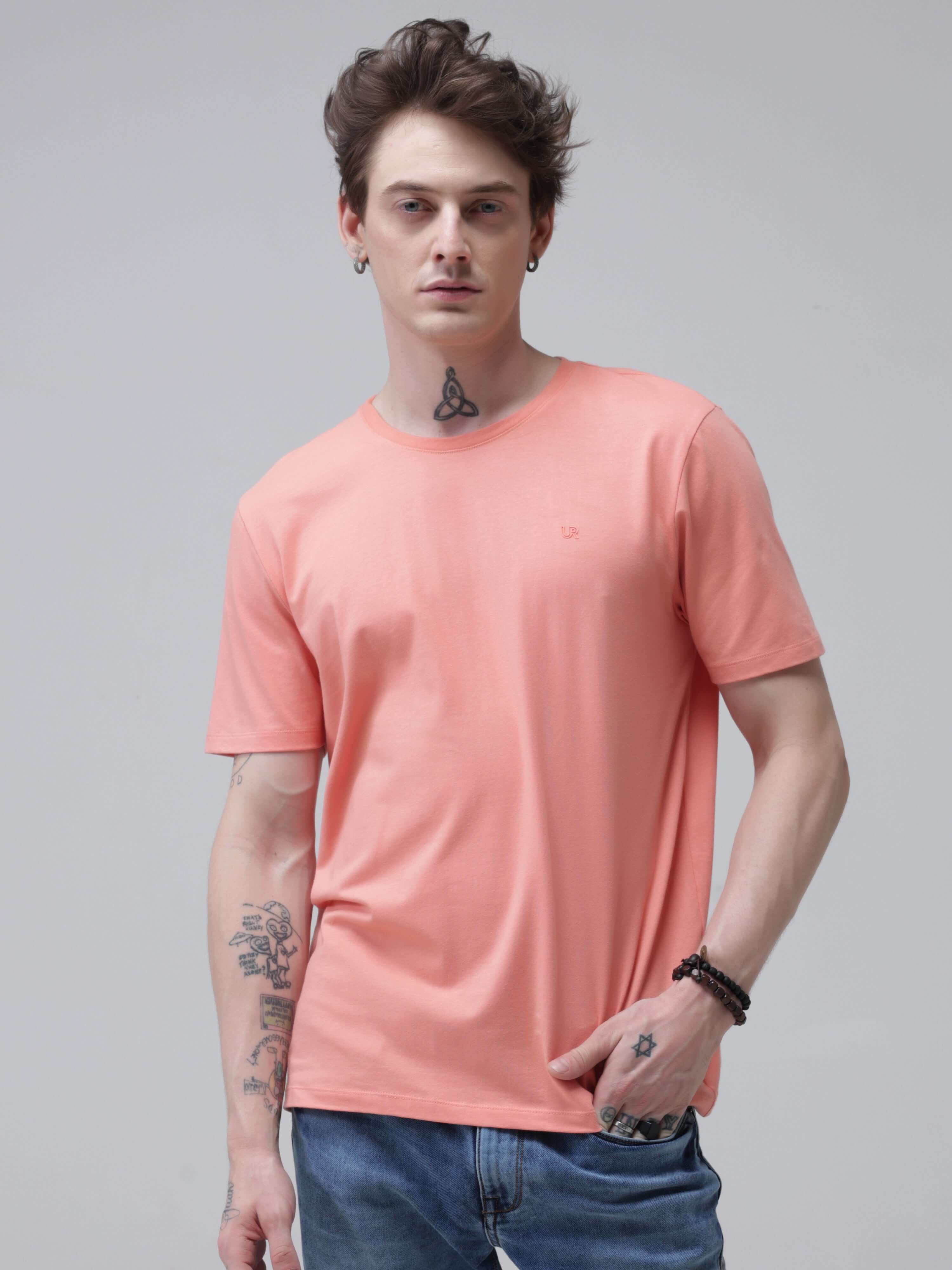 Man wearing a Sunset Spice Turms T-shirt, showcasing anti-stain, anti-odor, stretchable intelligent apparel. Trending tailored fit crew neck.