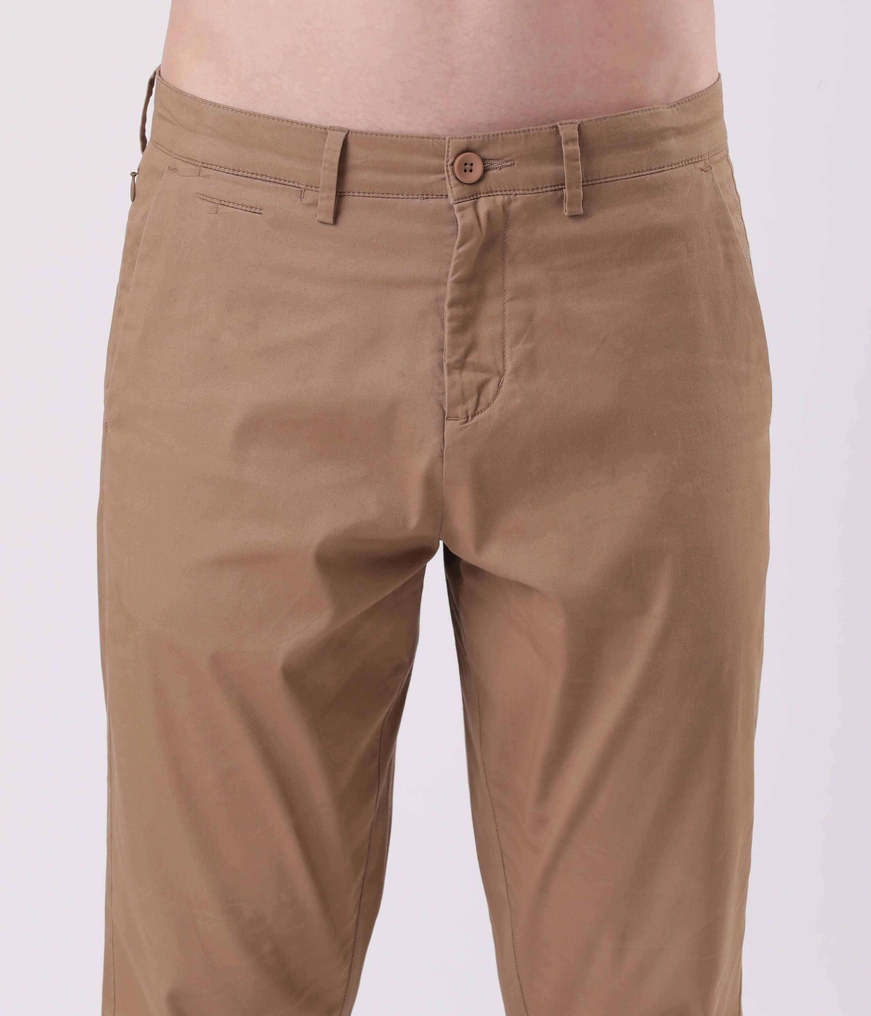 Turms Dessert Mirage smart flex Chino with precise stitching and stretchy fabric for everyday luxury.