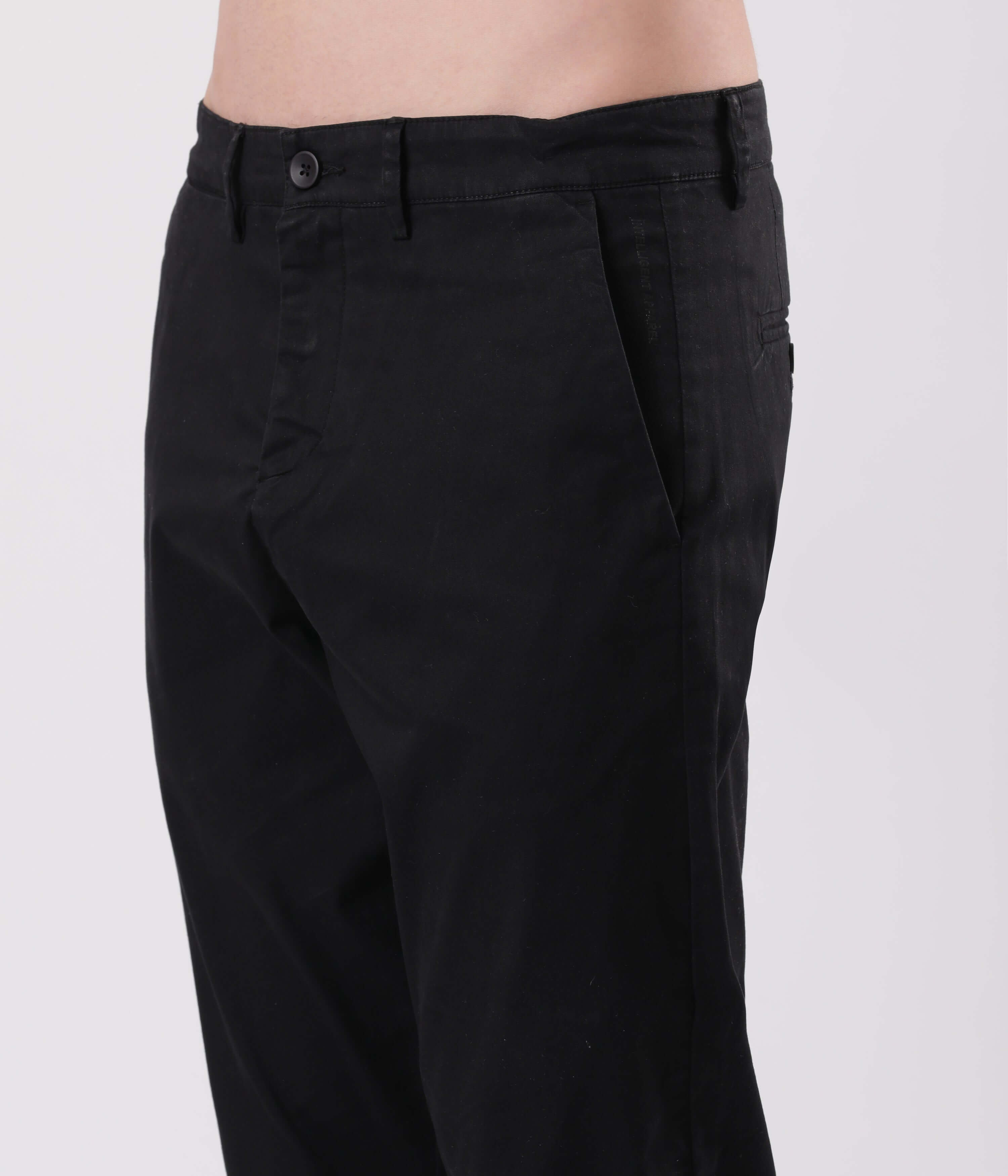 Black Sea Turms All Day Worry-Less Intelligent Smart flex Chino in black, showcasing style and functionality.