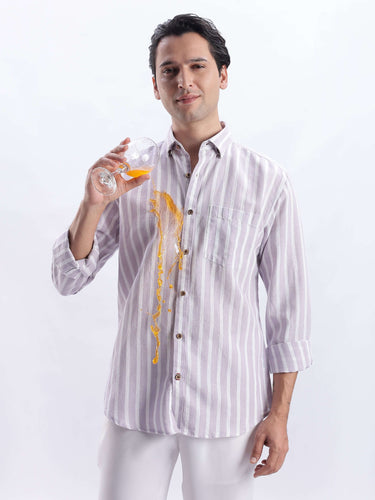 Wild Lavender premium linen shirt from Turms Intelligent Apparel, showcasing anti-stain and water-repellent features.