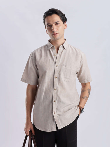 Desert Rider linen shirt from turms intelligent apparel in beige color, breathable, anti-odour, fast delivery.