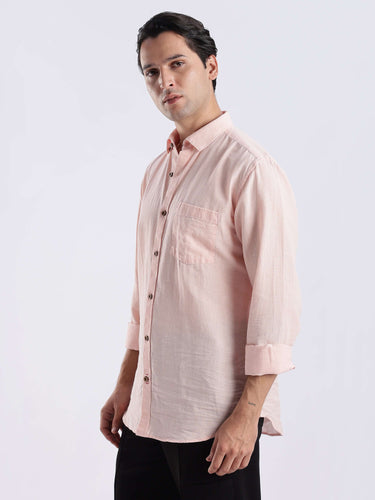 Peach Fuzz premium linen shirt from turms intelligent apparel in a stylish pink color, ideal for breathable comfort.