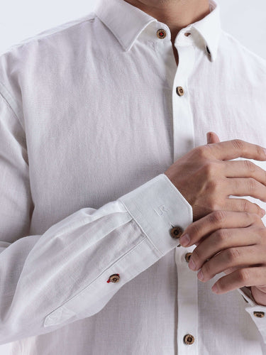 White Elephant premium linen shirt from Turms Intelligent Apparel, showcasing breathable and stylish design.