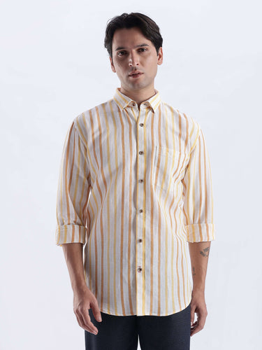 Lemon Meringue premium linen shirt from Turms Intelligent Apparel with yellow stripes, breathable and water repellent.