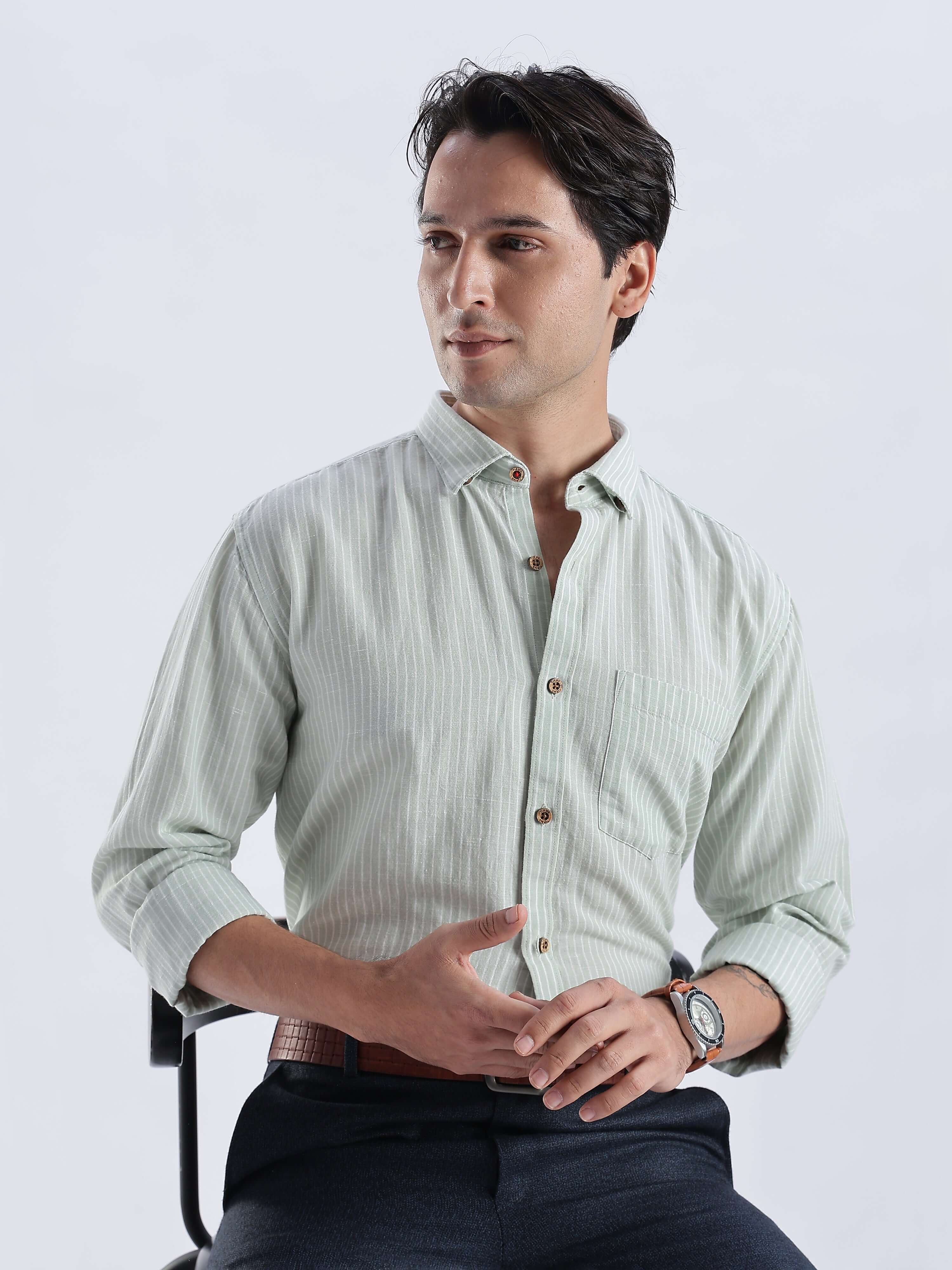Pistachio Green premium linen shirt from Turms Intelligent Apparel, featuring breathable and water repellent fabric.