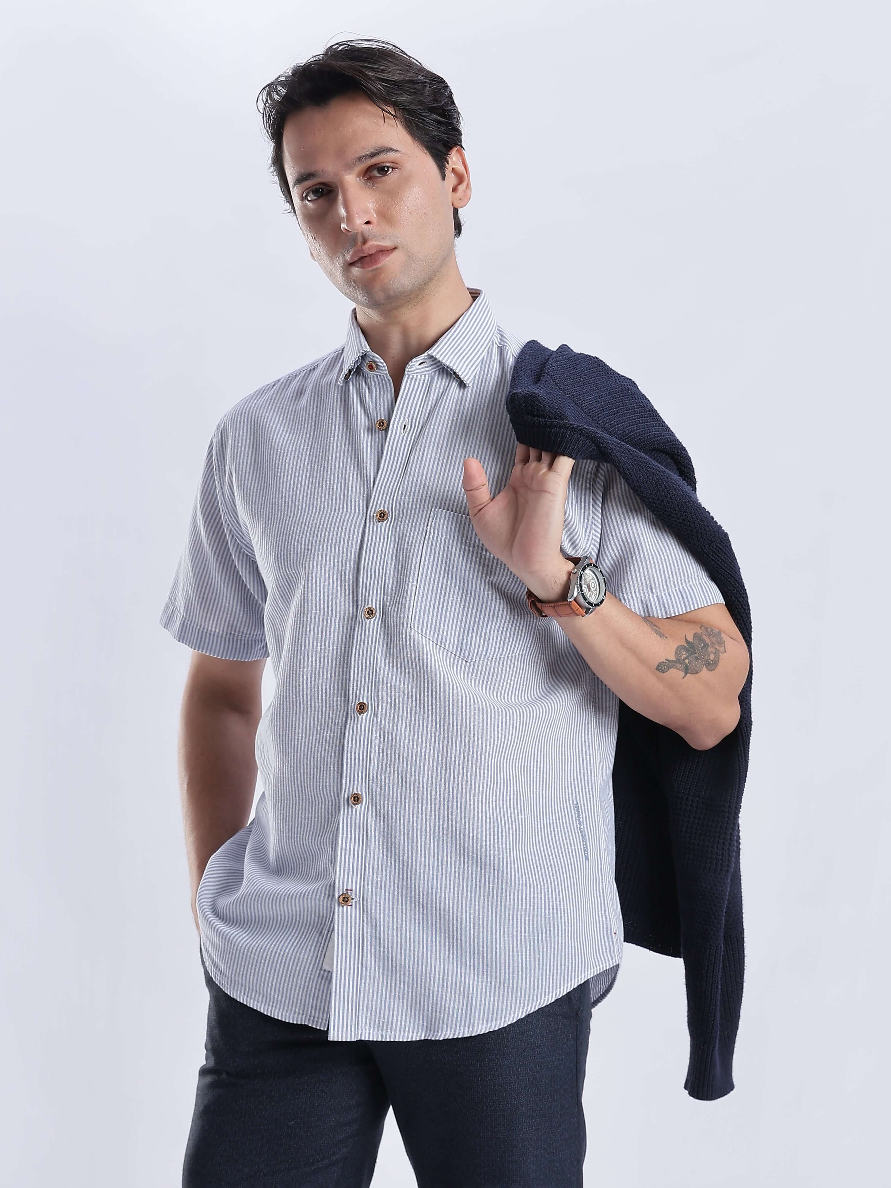 Jordy Blue linen shirt from turms intelligent apparel, featuring breathable fabric and anti-odour technology, perfect casual styling.