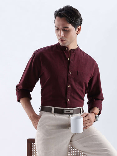 Windsor Wine 2.0 linen shirt, waterproof, anti-odour, anti-stain, from Turms Intelligent Apparel.