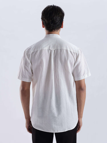 Frosty Lion back view of a stylish linen shirt from Turms Intelligent Apparel, showcasing its breathable design and quality craftsmanship.