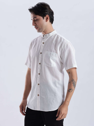 Frosty Lion linen shirt from turms intelligent apparel, anti stain, waterproof, breathable best linen in india.