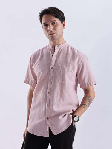 Rusty Petal, a linen shirt from Turms Intelligent Apparel, showcasing breathable, anti-odour, and anti-stain features.