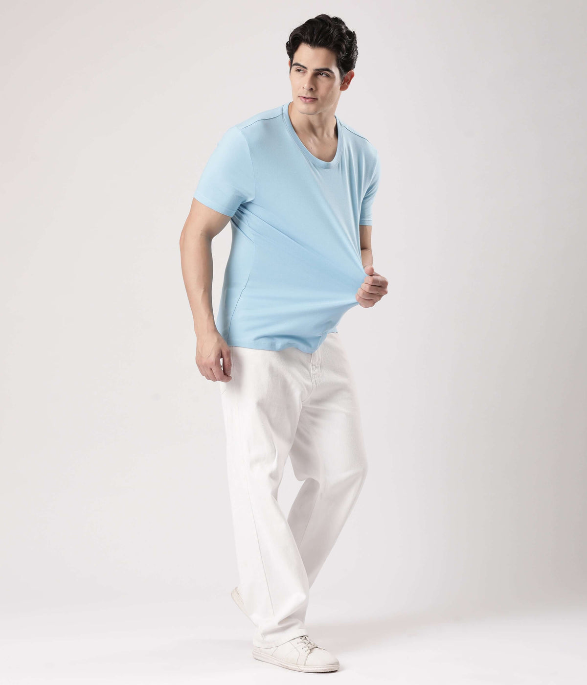 Alaskan Blue Turms intelligent apparel men's t-shirt, showcasing style and comfort in a modern fit.