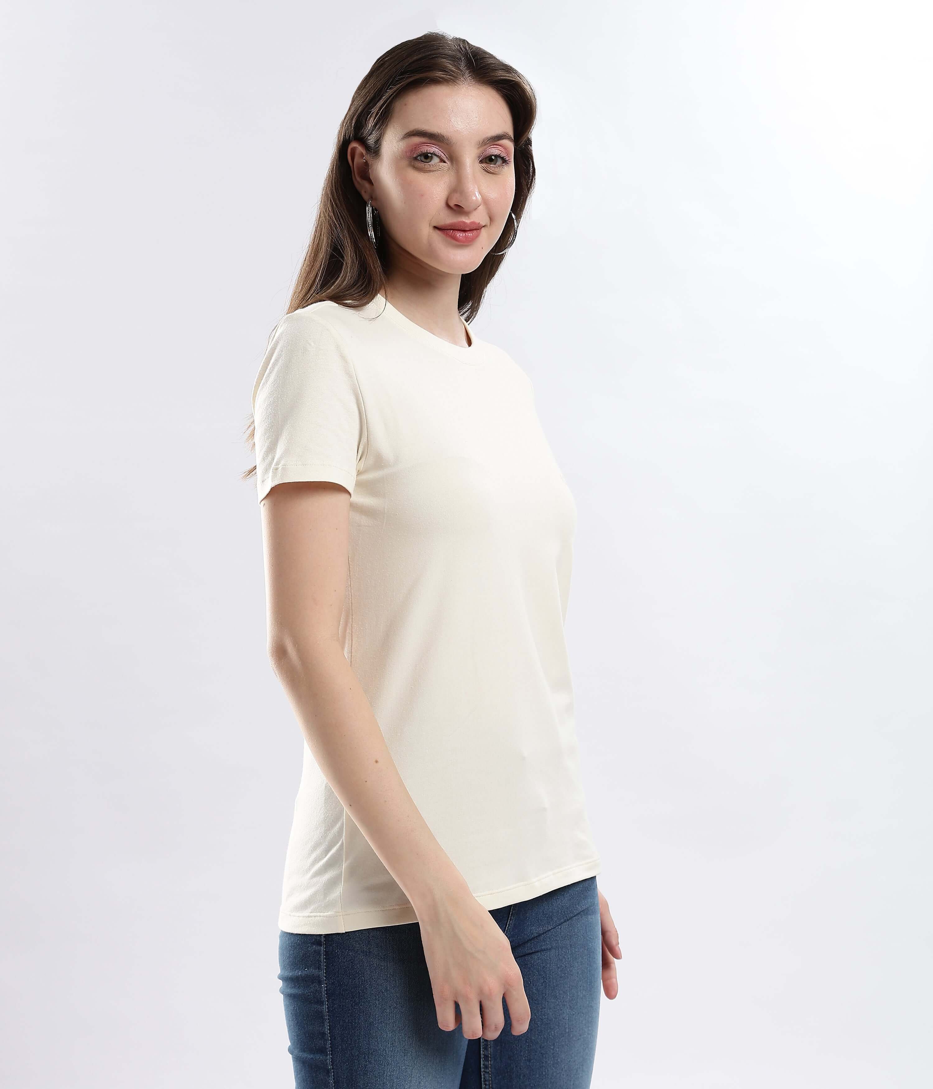 Model wearing Polar Off-white cotton t-shirt, showcasing its stylish and comfortable design.