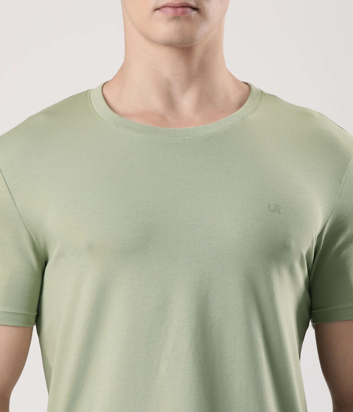 Citrus lime Turms intelligent apparel mens t-shirt in soft breathable cotton for lasting comfort.