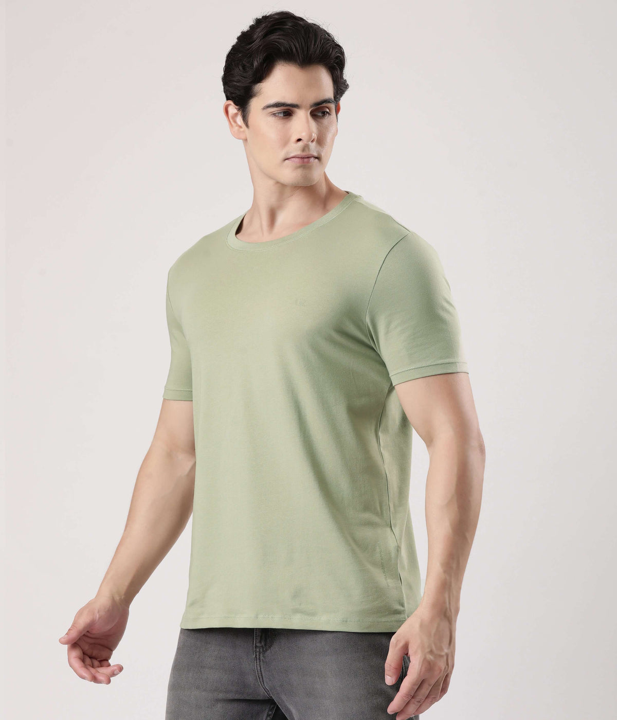 Citrus lime Turms intelligent apparel t-shirt for men, stylish and comfortable everyday wear.
