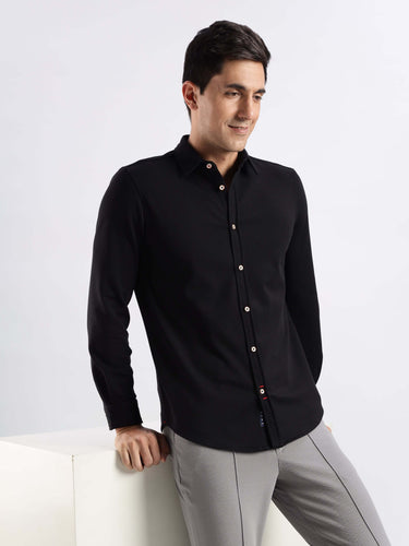 Venice Black knitted shirt featuring 8-way stretch, anti-odour, and premium durability from Turms.