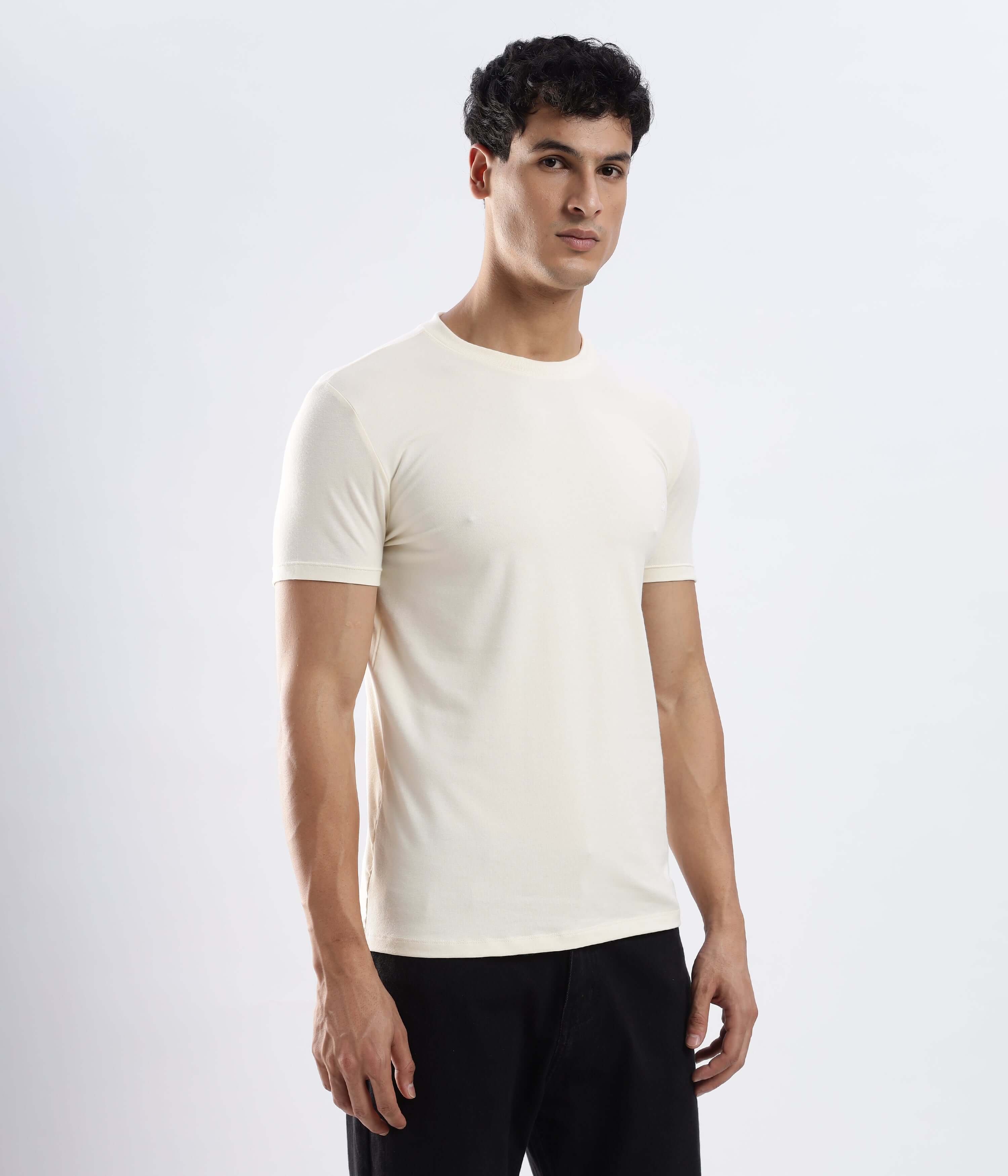 Polar Off-white cotton t-shirt, stretchable, waterproof, anti-odour, best t-shirt for everyday wear.