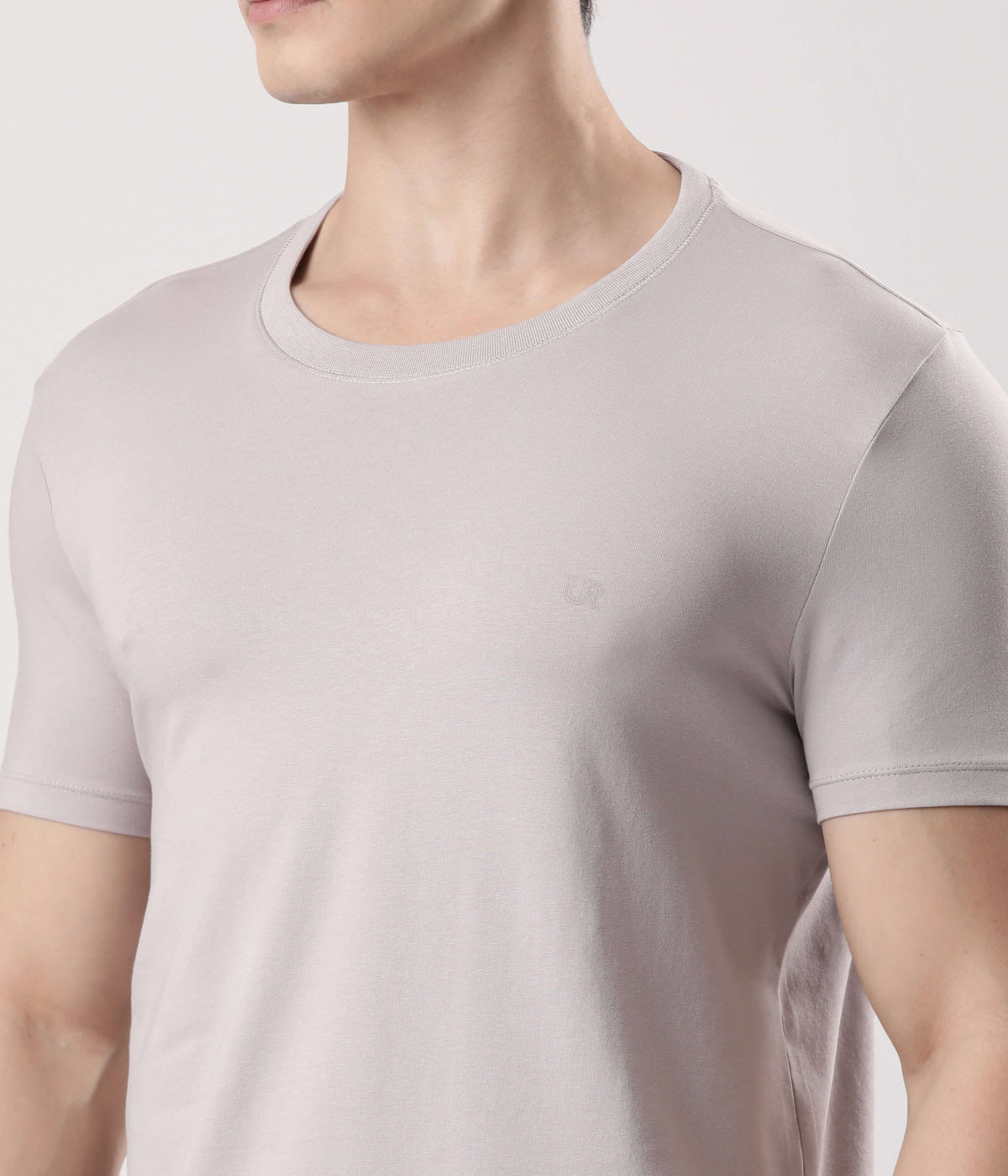 Panther Grey Turms intelligent apparel t-shirt for men, showcasing style and comfort.