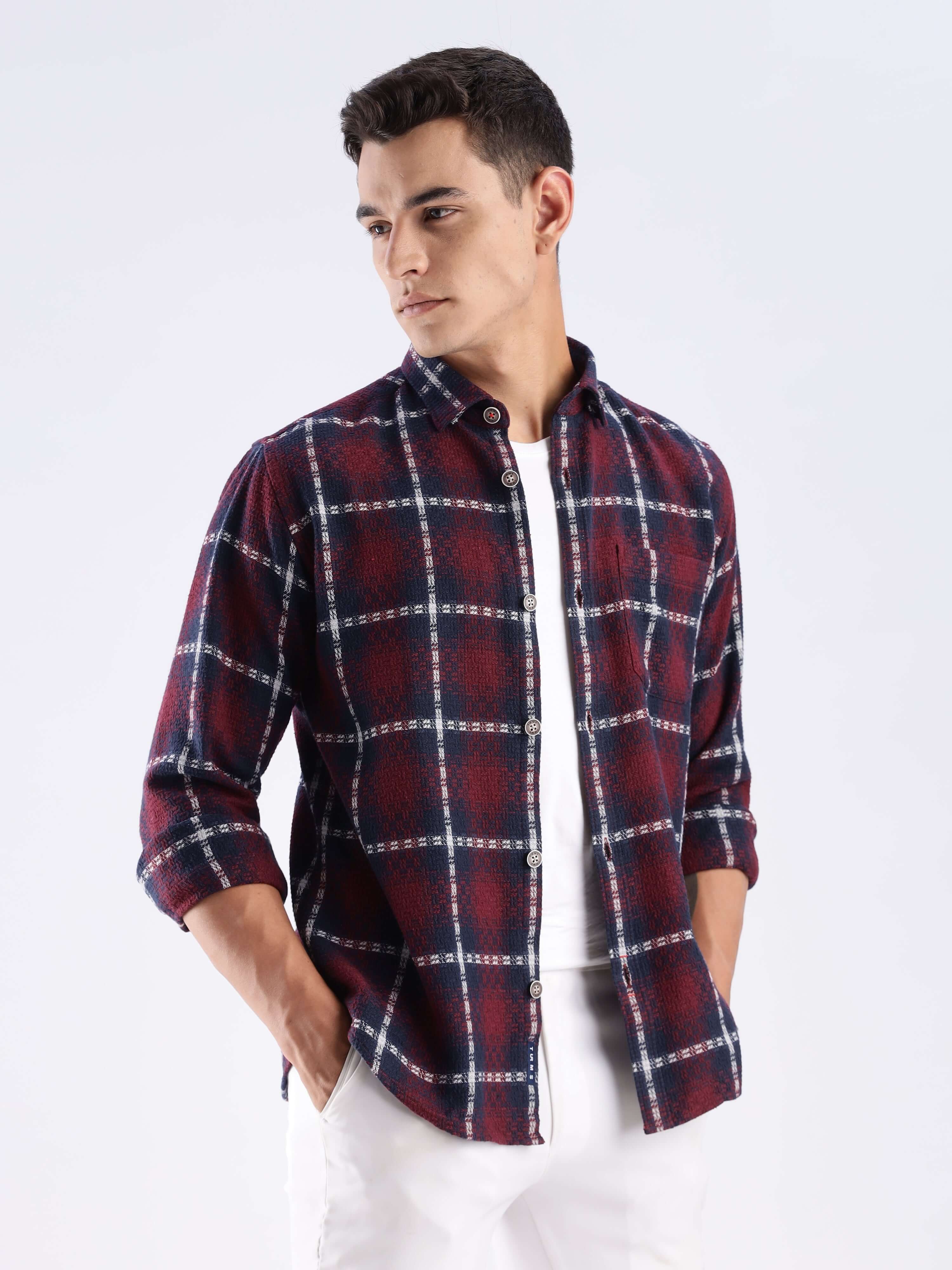 Turms recycled cotton checkered shirt, stylish sustainable fashion, perfect for everyday wear.