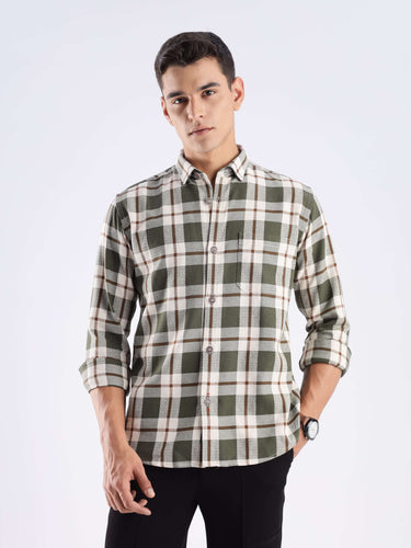 Meteor Green Turms recycled cotton checked shirt, stylish and sustainable with anti-odour and water-repellent features.